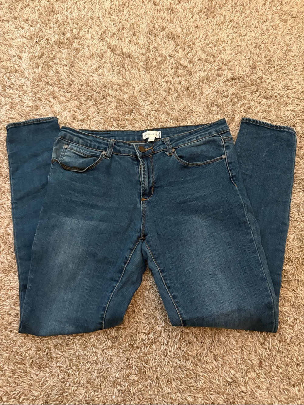 Kendall & Kylie Medium Wash Skinny Jeans